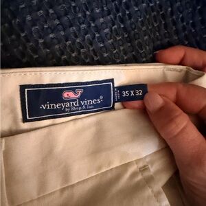 Men’s vineyard vines khaki pants